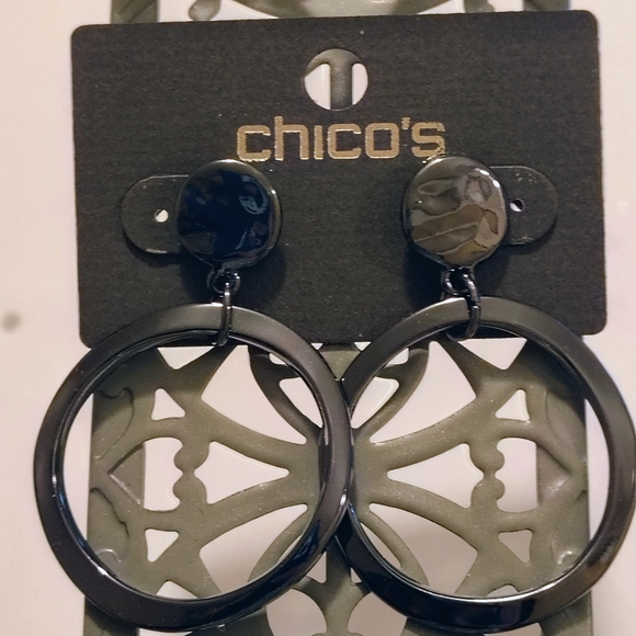 Chico's Jewelry - Chico's Glossy Black Open Circle Drop Earrings